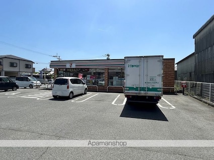 ルミエールＢ[3LDK/67.91m2]の周辺6