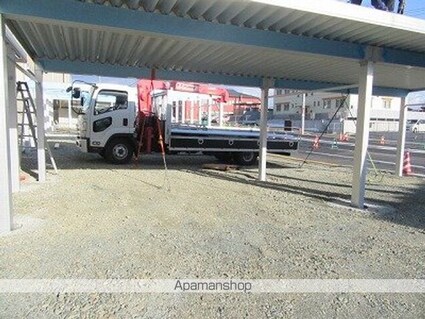 ｉ・Ｃｏｕｒｔ　Ａ[1K/32.13m2]の駐車場