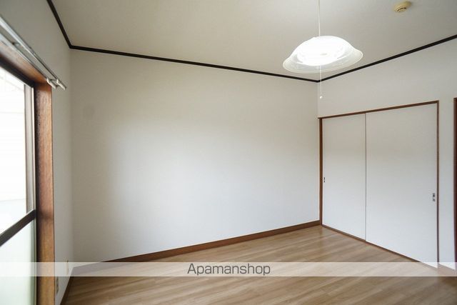 ワイズコレクトA棟の内装写真