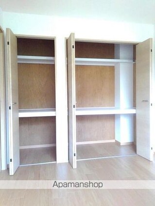 メゾン・クリスタルⅠ[1LDK/45.77m2]の収納