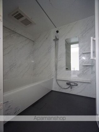 愛知県名古屋市西区菊井２丁目[2LDK/70.84m2]のバス