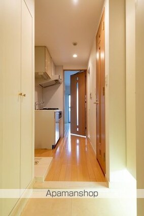 東京都杉並区上高井戸１丁目[1K/22.12m2]の玄関2