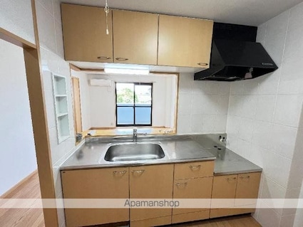 ＱＵＥＥＮ　Ⅱ[2LDK/57.33m2]のキッチン