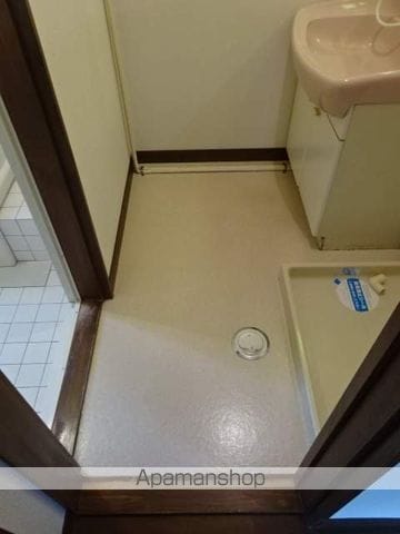 浜松市中央区 2階建 築38年の内装写真