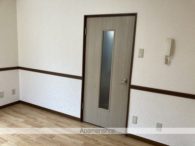 フロムファーストの内装写真