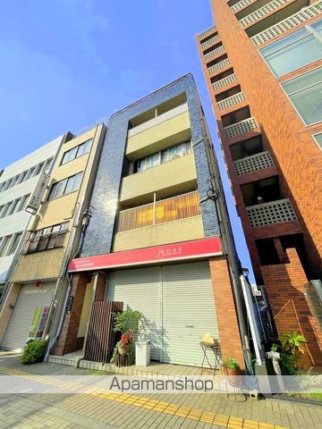 泉マンションの外観写真
