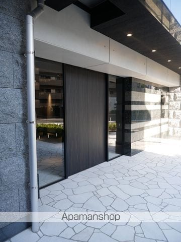 SーRESIDENCE都島ELEGANTの玄関写真
