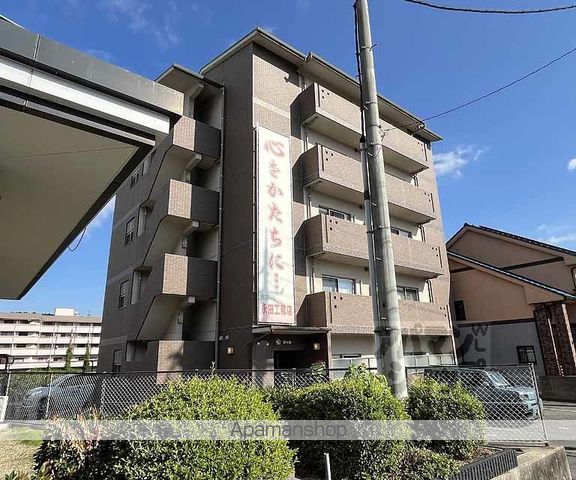 シャルレ1番館の外観写真