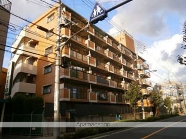 長瀬第三マンションの外観写真