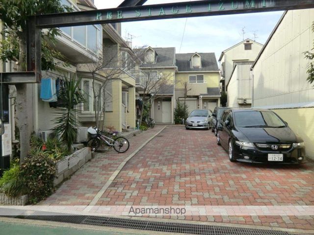 プレステージイズミの玄関写真