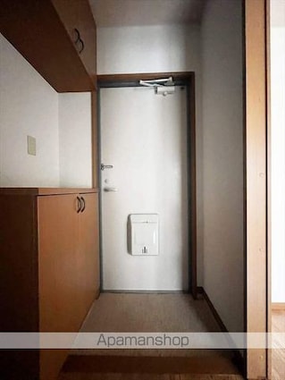 岡山県倉敷市稲荷町[1K/23m2]の玄関