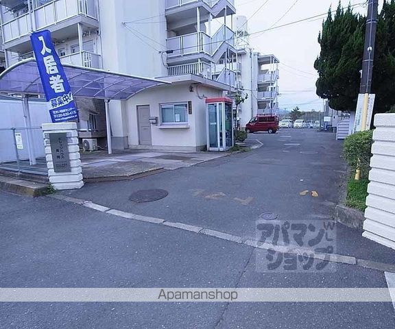 ビレッジハウス長岡1号棟の玄関写真