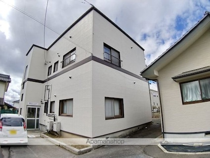 岡田マンション[3K/49.26m2]の外観2