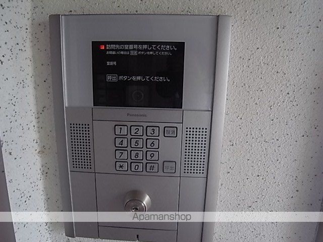 サンシャインユタカIIの玄関写真