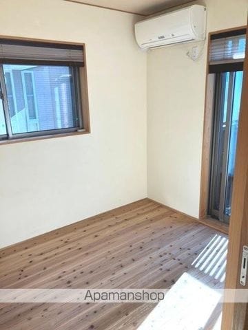 泉ガ丘戸建の内装写真