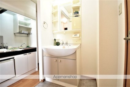 ベルシャトル　Ｂ棟[1K/26.71m2]の洗面所