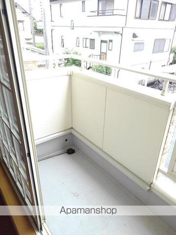 ヴィラ スクエアEの内装写真