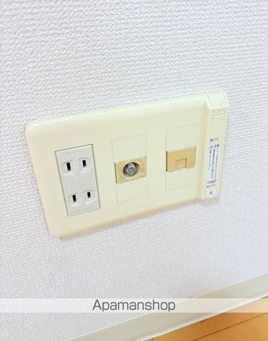 エスカーサ大阪阿倍野パークビューの内装写真