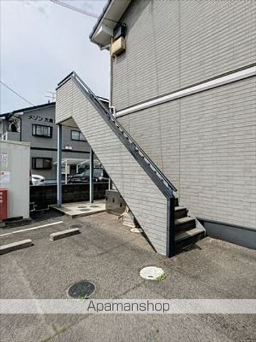 ララ松崎の玄関写真