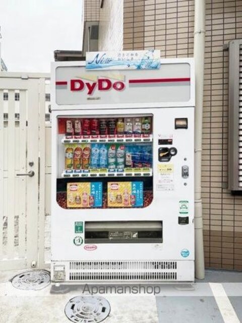 ベストワン[1R/17.01m2]の外観4
