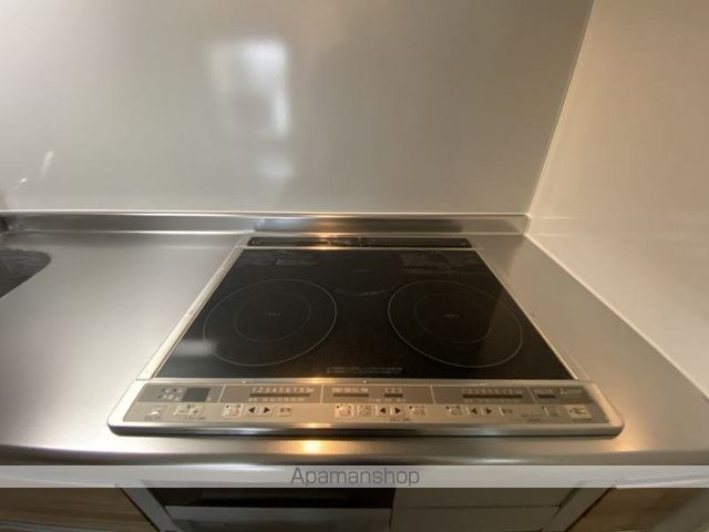 クレストの内装写真
