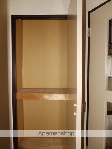カーサービジョンの内装写真