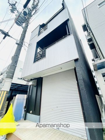 レオパマンションの外観写真