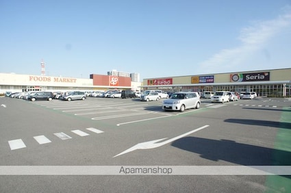 貸住居付き店舗[2DK/58m2]の周辺7