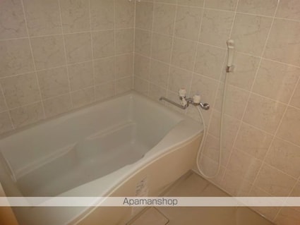 ルミエールⅢ[3LDK/73.63m2]のバス