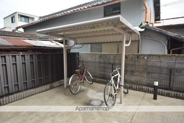 エスポアハイム弐番館の玄関写真