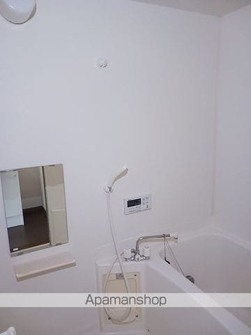 コンフォール湖北の内装写真