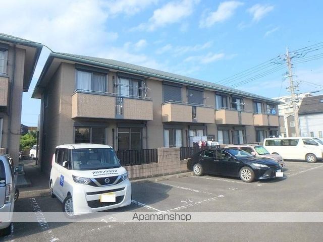 シャーメゾン城元B棟の外観写真