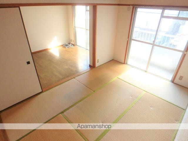第一共栄レジデンスの内装写真