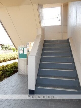 ファインヴィーブル[3LDK/58.32m2]の共用部2