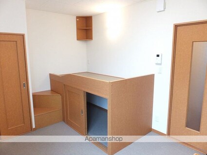 レオパレスパワーハウス[1K/26.08m2]のリビング・居間2