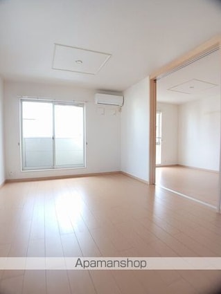 ソレイユ・ルヴァン　Ⅲ[2LDK/57.63m2]のリビング・居間