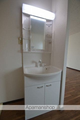 山陽コーポ豊成の内装写真