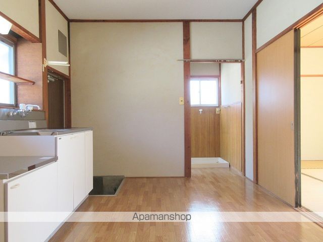 浜松市中央区 1階建 築51年の内装写真
