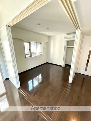 レジディア三軒茶屋Ⅱ[2LDK/57.78m2]の収納