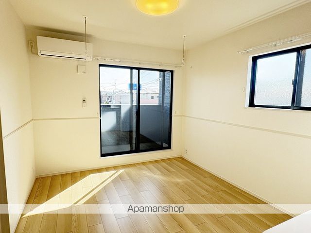 アヴェニール西小川の内装写真