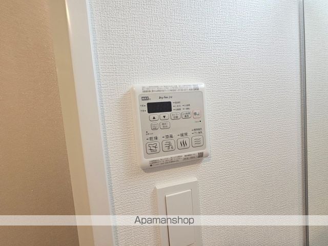 ディアレイシャス名古屋太閤通IVの内装写真