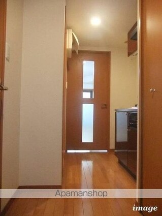 東京都港区芝３丁目[1K/22.4m2]の玄関
