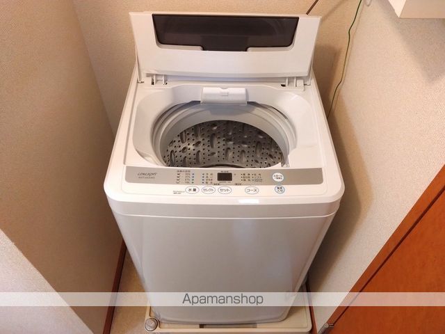 レオパレスSOLUTIONSIIIの内装写真