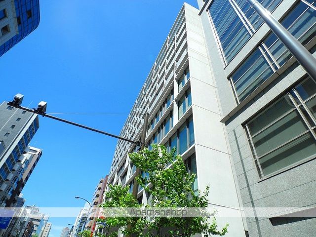 トレステージ四谷の外観写真