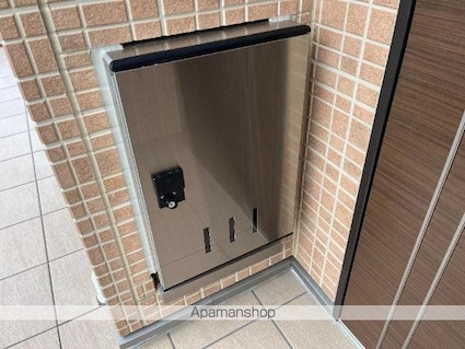 トロワリジェール[2LDK/58.17m2]のエントランス