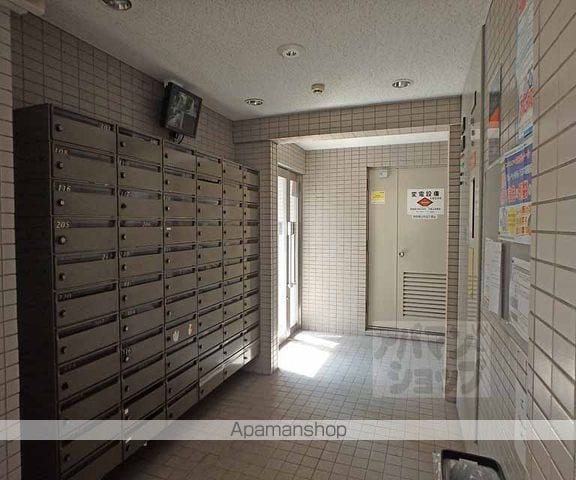 ピラーズ御所西の外観写真