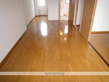 グリーンタウンＥ棟[1LDK/45.55m2]のリビング・居間