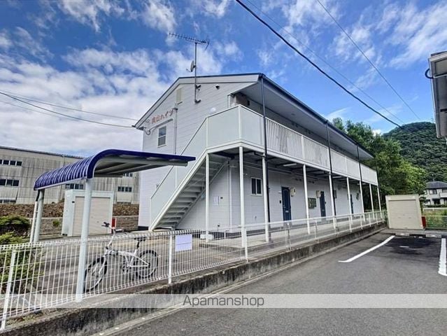 向山ハイツの外観写真