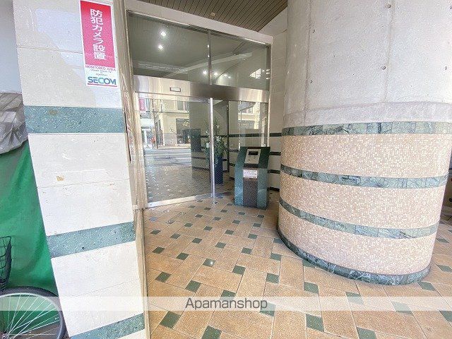 PHOENIX難波EASTの玄関写真