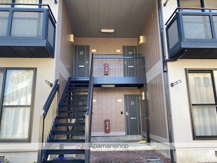 メゾン　フローレンス[2LDK/57.13m2]のエントランス